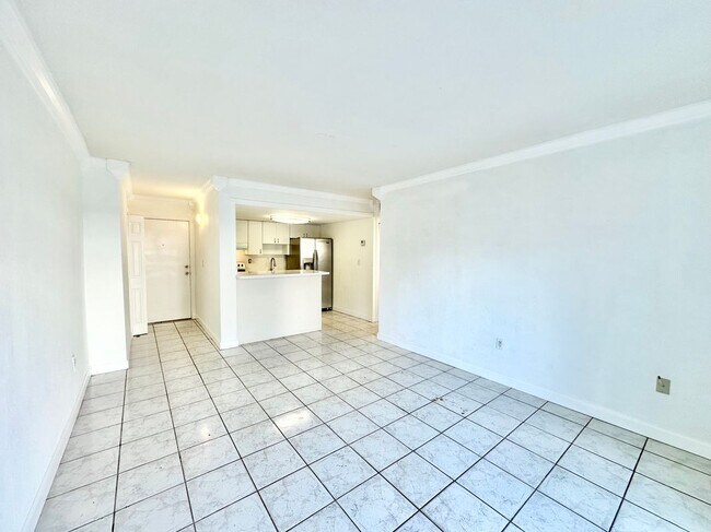 Foto del edificio - 4275 NW S Tamiami Canal Dr