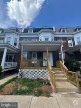 Building Photo - 3920 Ridgewood Ave