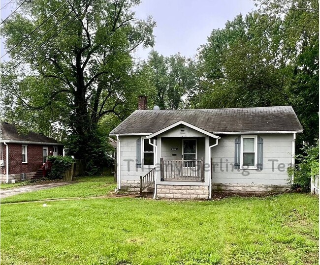 Building Photo - Charming 2 Bedroom, 1 Bath Home