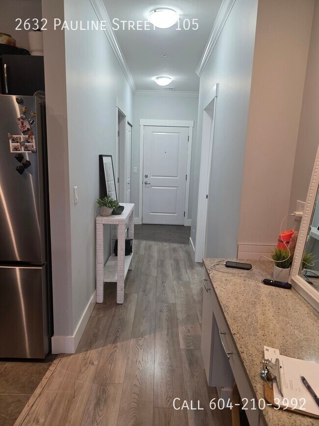 Photo du bâtiment - Ground Floor Unit at Yale Crossing