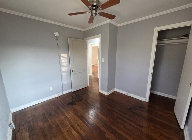 Building Photo - 2671 Roy St