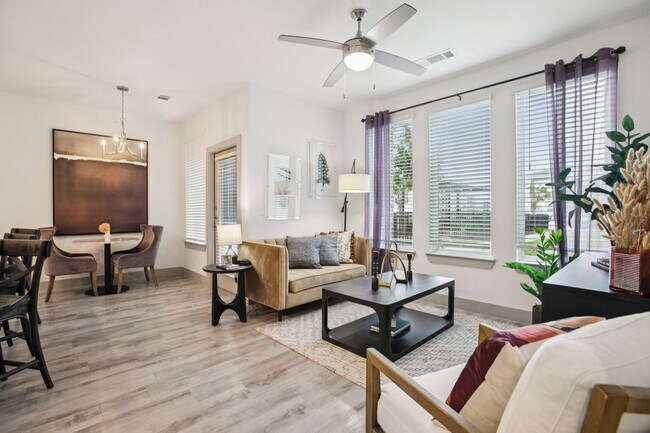 Foto del edificio - Aspire Del Valle