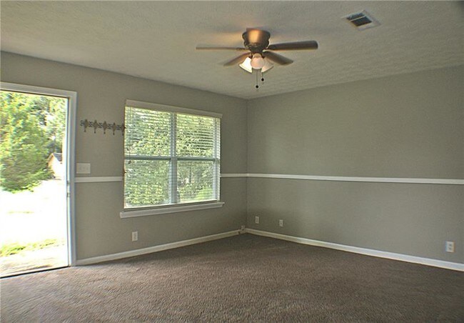 Foto del edificio - 959 Rock Oak Ln