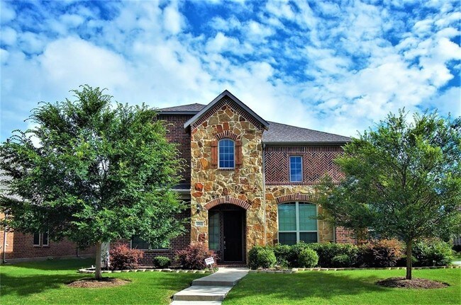 Building Photo - 1063 Palmetto Dr