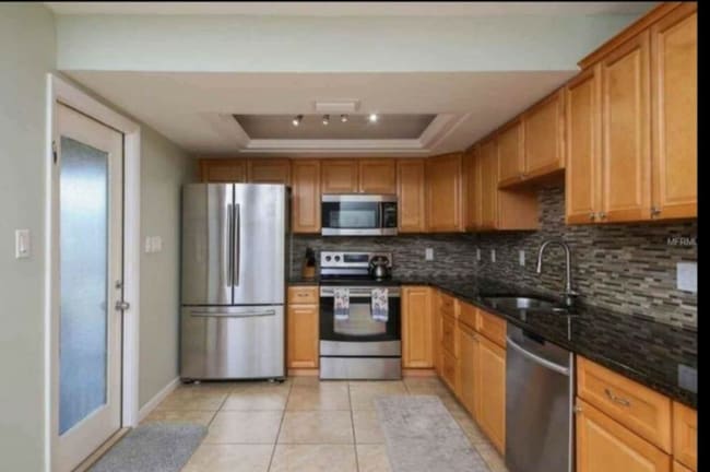 Foto del edificio - 409 Manatee Ct