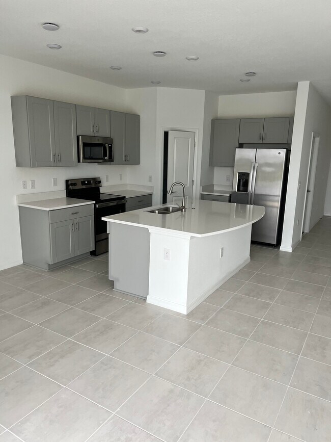 Foto del edificio - 8640 Lunar Skye St