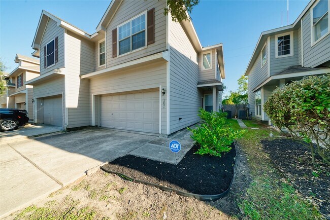 Foto del edificio - 2831 Hackamore Hollow Ln