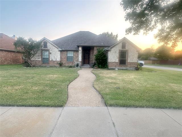 Foto principal - 1105 Shadybrook Ln