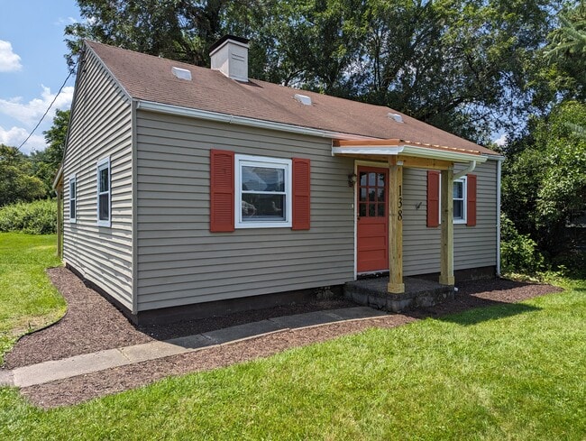 Building Photo - 138 Old Boalsburg Rd