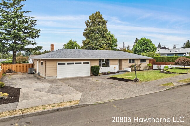 Foto del edificio - 20803 SE Hawthorne St