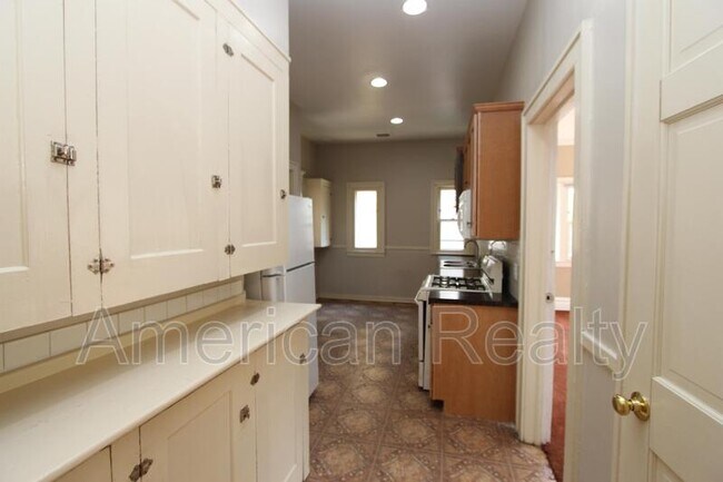 Foto del edificio - 700 Cherry St SE