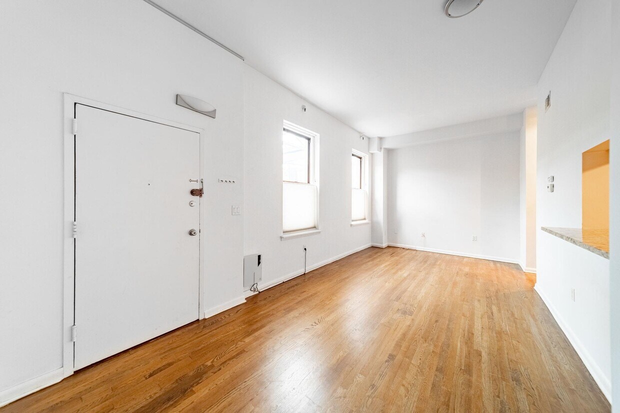Foto principal - 187 Wayne St