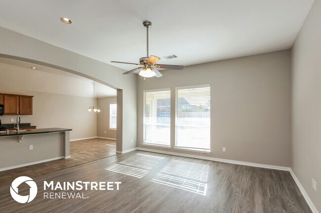 Foto del edificio - 927 Remington Ranch Rd