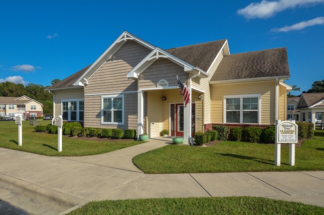 Building Photo - Alderbrook Pointe