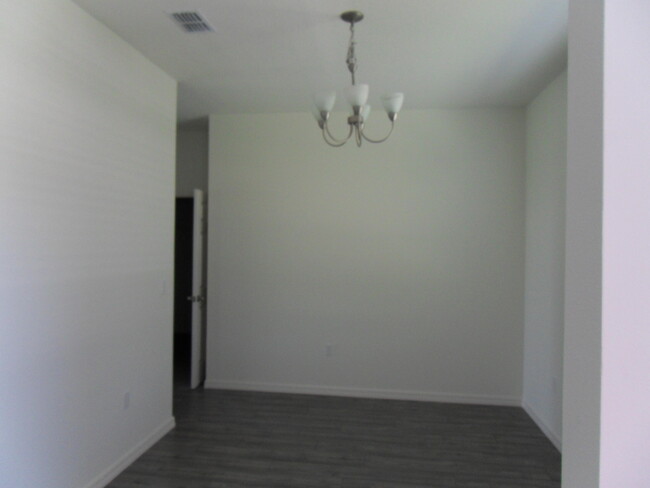 Building Photo - 2398 SE Hurley Ct