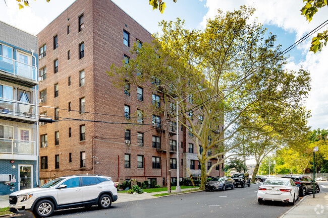 Building Photo - 14130 84th Rd