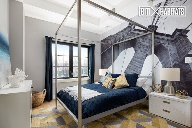 Building Photo - Forty2East Condomonium