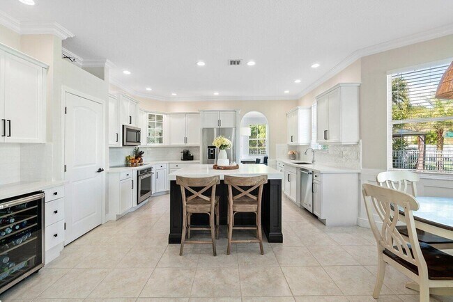 Foto del edificio - 9638 Worswick Ct