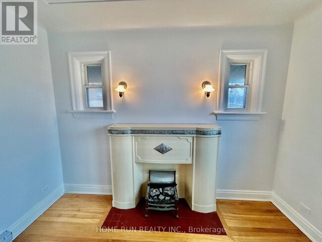 Photo du bâtiment - 704 Brookfield Rd