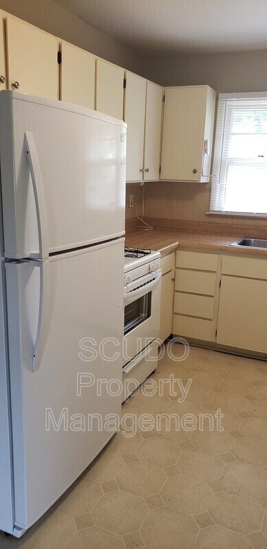 Foto del edificio - 10514 E 10th St S