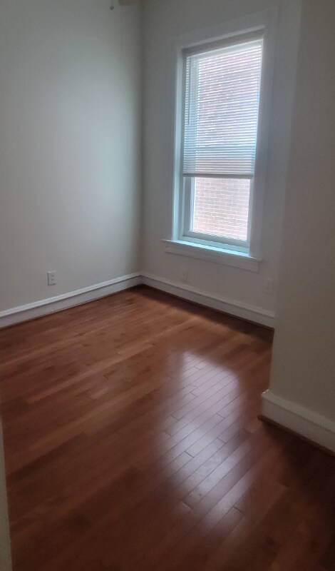 Foto del edificio - 4105 W Girard Ave