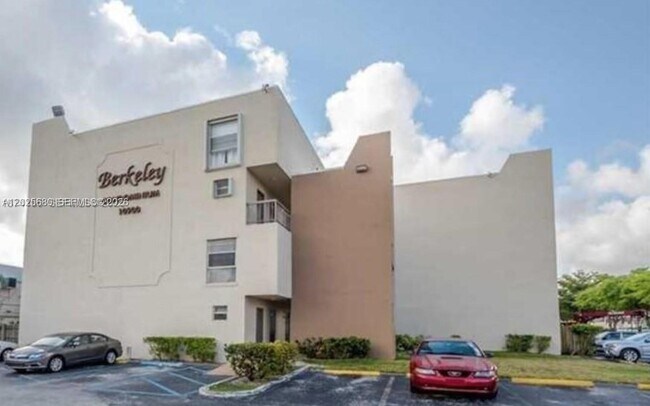 Foto del edificio - 10900 SW 104th St