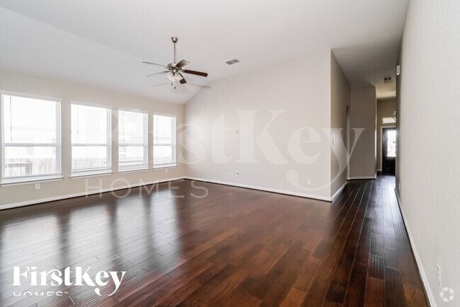 Building Photo - 6657 Bowie Cv