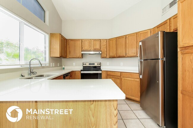 Foto del edificio - 4637 E Hartford Ave