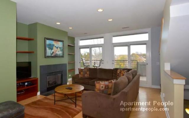 Building Photo - 2954 N River Walk Dr