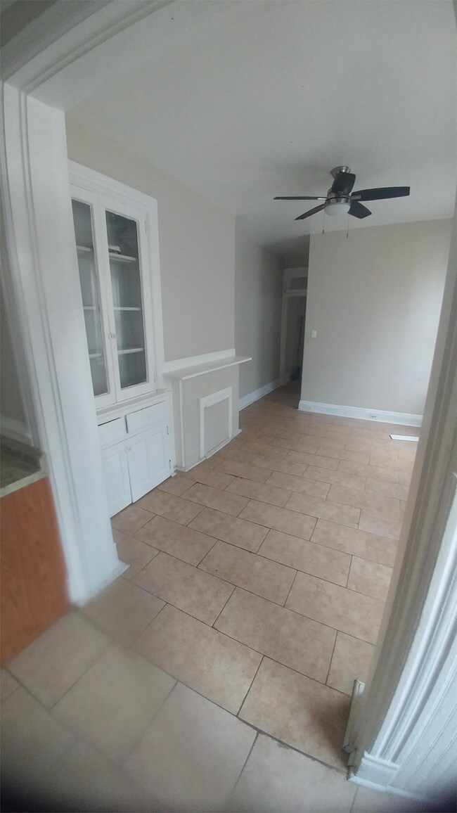 Foto del edificio - 722 Cedar Ave