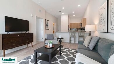 Building Photo - 5256 International Dr