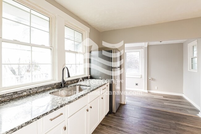 Foto del edificio - 6006 S 20th Ave