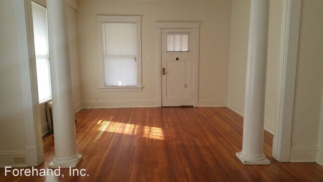 Building Photo - 2 br, 1 bath House - 514 Stuart St.