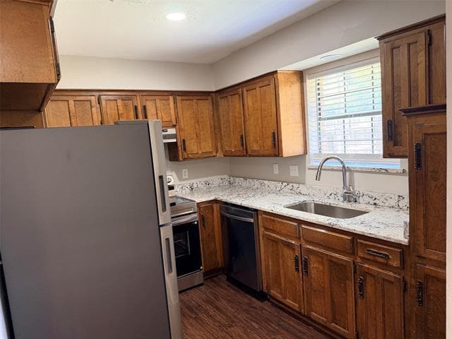 Building Photo - 1014 Bluebird Dr