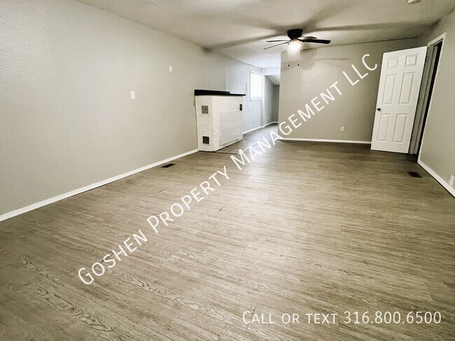 Foto del edificio - STUNNING Large 3 Bedroom Home - Lease with...
