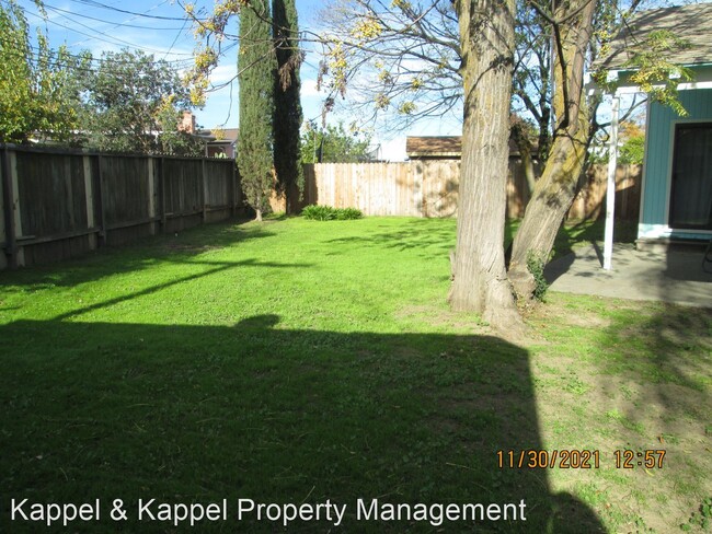 Foto del edificio - 2 br, 2 bath House - 527 N Washington Street