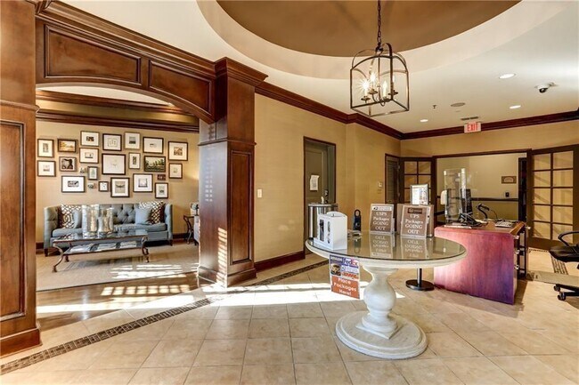 Foto del edificio - 901 Abernathy Rd NE