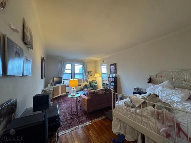 Building Photo - 0 bedroom in WOODSIDE NY 11377