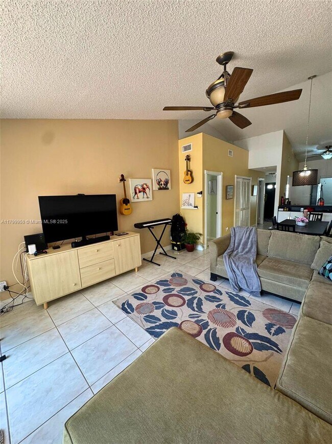 Building Photo - 12332 SW 148th Terrace
