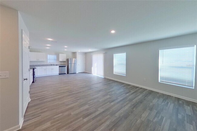 Building Photo - 1762 Nebraska Loop