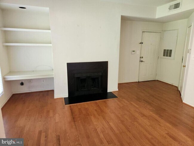 Foto del edificio - 3916 Penderview Dr