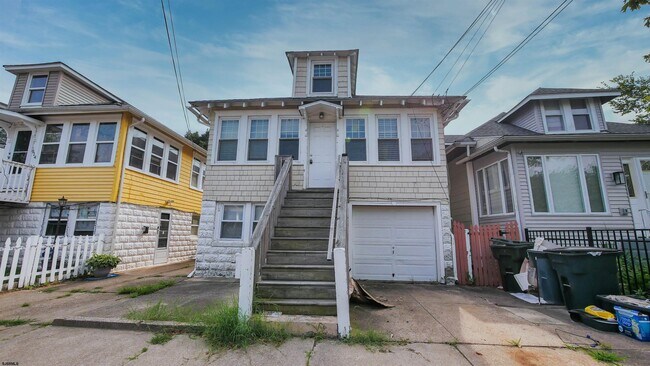 Building Photo - 516 N Connecticut Ave