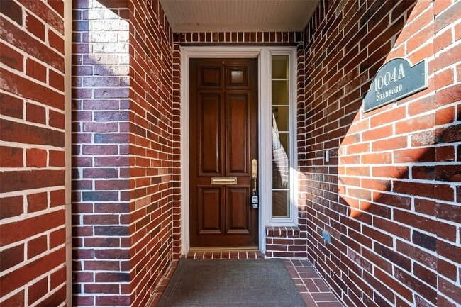 Foto del edificio - 1004 Stanford St