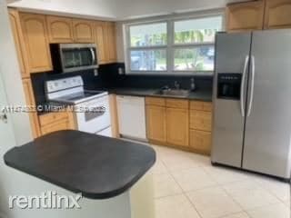 Building Photo - 2 br, 2 bath House - 1403 SE 8th Ct