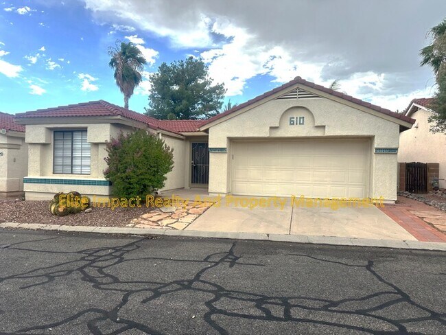 Photo - 610 W Kidd Pl House