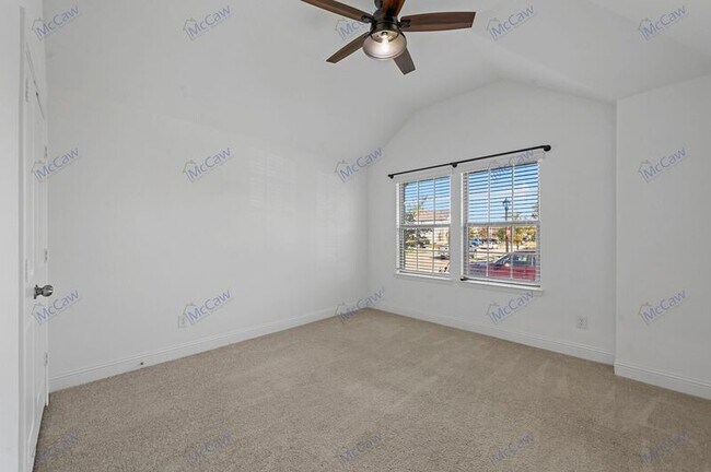 Building Photo - 2104 Errol St
