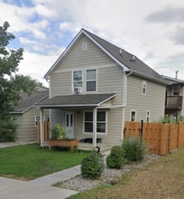 Building Photo - 2418-2420 Ernest Ave