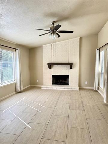 Foto del edificio - 3055 Old Orchard Ln