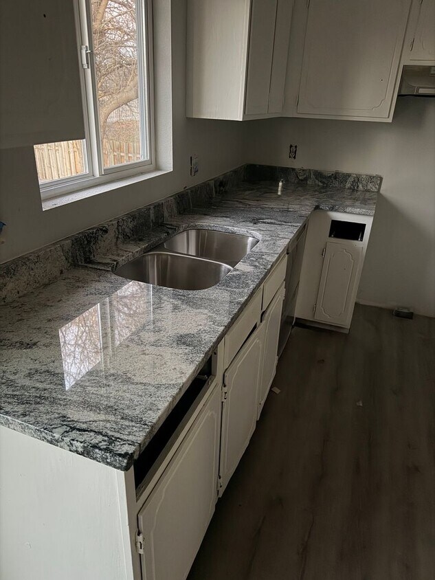 Foto del edificio - 6508 W 46th St