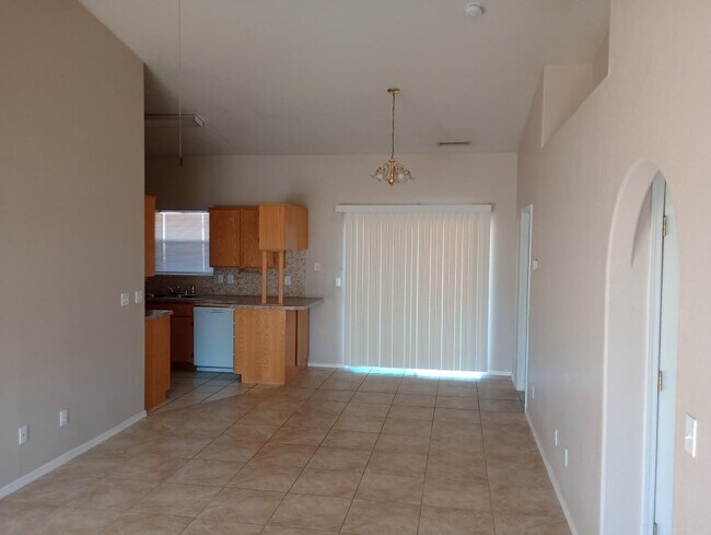 Foto del edificio - W Concordia Dr